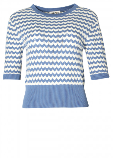 Short sleeve chevron pattern knit